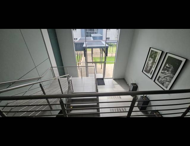 BUSINESS PROPERTY TO RENT IN HALFWAY GARDENS